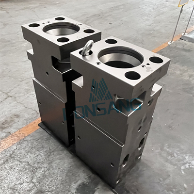 SB35 SB43 Hydraulic Breaker Cylinder Rock Hammer 20CrMo 42CrMo Front Head Cylinder DS13C