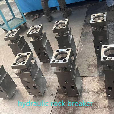 Excavator Hydraulic Breaker Hammer Factory DONSANG Hydraulic Rock Hammer for 20 Tons 30 Tons Excavator Hydraulic Rock Breaker With 135 Mm Wide Chisel HB20G Good Price